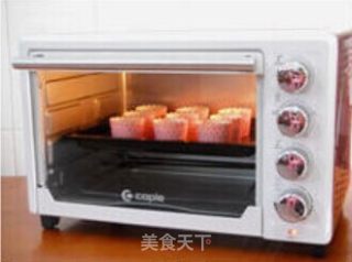 【圣女果玛芬】--- 零失败的烘焙入门点心的做法步骤：10