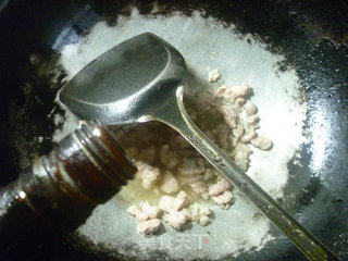 五花肉梅豆炒西瓜皮的做法步骤：6