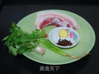 家常小炒肉的做法步骤：1