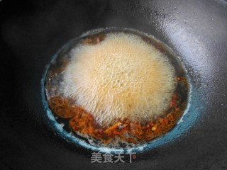 葡萄酒焖鸡翅的做法步骤：3