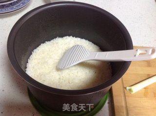 培根蛋炒饭的做法步骤：1