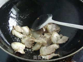 青椒回锅肉的做法步骤：3