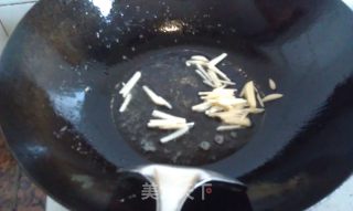 凉瓜丝炒肉丝的做法步骤：5