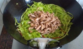 凉瓜丝炒肉丝的做法步骤：10