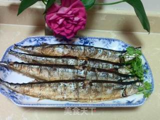 香烤孜然秋刀鱼的做法步骤：3