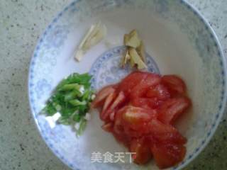 番茄炒花菜的做法步骤：4