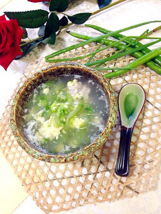 夏日餐桌肉末丝瓜蛋花汤的做法步骤：11