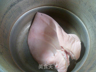 白切猪耳朵的做法步骤：6
