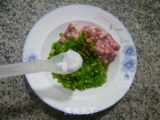 青椒猪肉馅馅饼的做法步骤：6