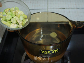蚕豆胡萝卜筒骨汤的做法步骤：6