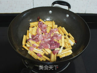 茭白炒肉片的做法步骤：6
