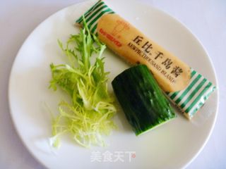 夹心大排卷的做法步骤：1