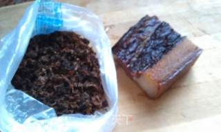 湘味下饭菜--盐菜蒸腊肉的做法步骤：1