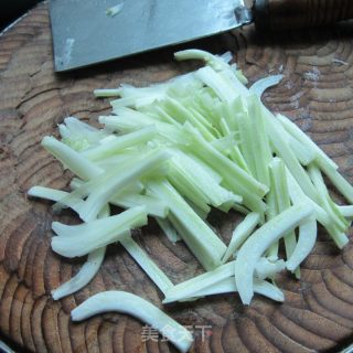 豉香白菜丝的做法步骤：2