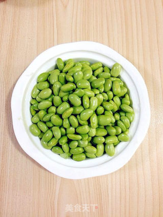 毛豆榨菜炒肉丝儿的做法步骤：2