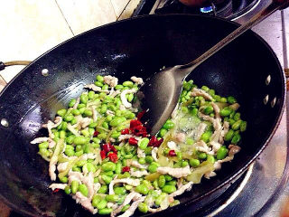 毛豆榨菜炒肉丝儿的做法步骤：12