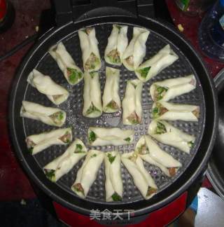 羊肉锅贴的做法步骤：10