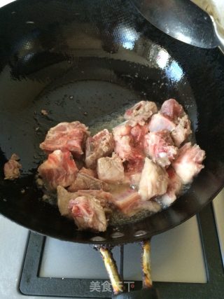 青辣椒煮排骨土豆的做法步骤：6