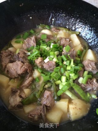 青辣椒煮排骨土豆的做法步骤：17
