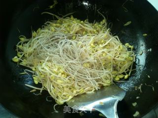 豆芽炒粉丝的做法步骤：6