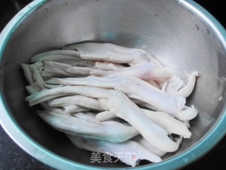 蚝油鸭掌的做法步骤：2