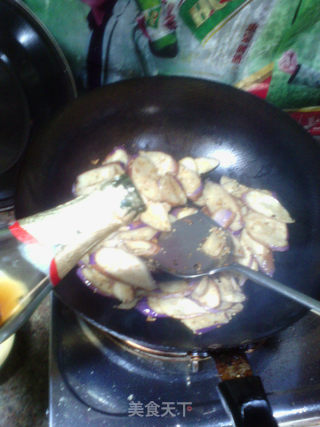茄片炒肉的做法步骤：6
