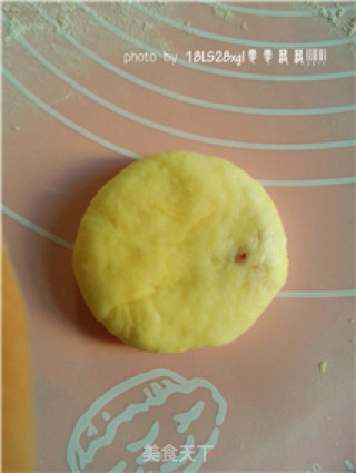 橙皮菊花包的做法步骤：6