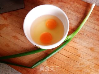 鸡蛋拌田七的做法步骤：3