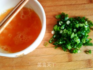 鸡蛋拌田七的做法步骤：4