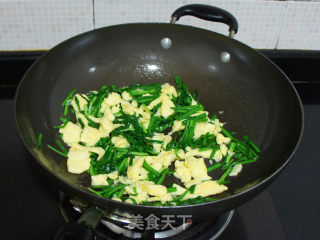 韭菜炒鸡蛋的做法步骤：10