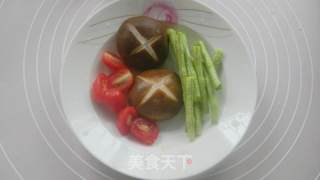 【柠香鲟鱼块】的做法步骤：2