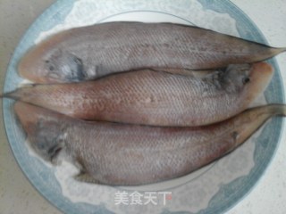 清蒸舌鳎鱼的做法步骤：1