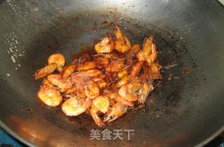 秘制油爆虾的做法步骤：5