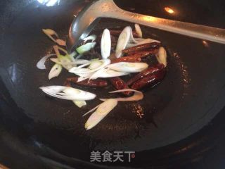 油爆虾的做法步骤：4