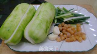 瑶柱节瓜浦的做法步骤：1