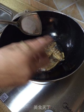 可乐鸡翅的做法步骤：5