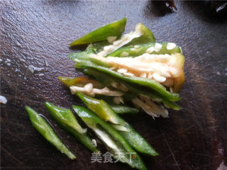 紫苏鲤鱼豆腐汤的做法步骤：4