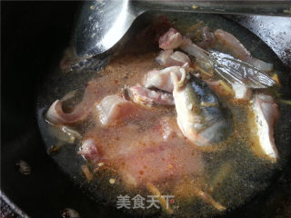 紫苏鲤鱼豆腐汤的做法步骤：9