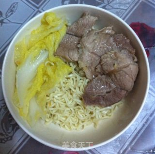 白菜肉片面条汤的做法步骤：9