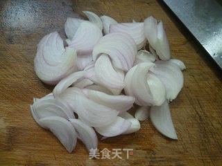 洋葱圆白菜炒面的做法步骤：3