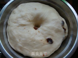 葡萄干花形面包的做法步骤：8