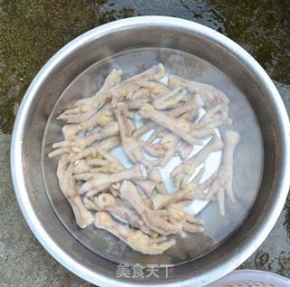 酱油鸡脚的做法步骤：4
