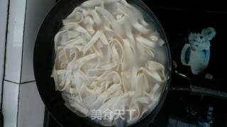油泼面的做法步骤：7