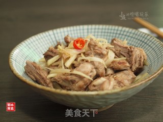 子姜焖鸭：开胃下饭的时令家常菜的做法步骤：12
