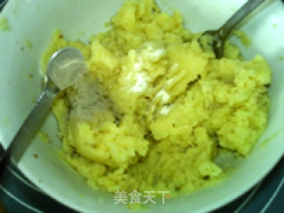炸土豆丸的做法步骤：9