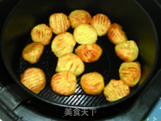 炸土豆丸的做法步骤：18