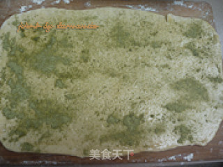 香豆粉花卷的做法步骤：6
