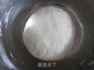 鲜肉胡萝卜馄饨的做法步骤：1