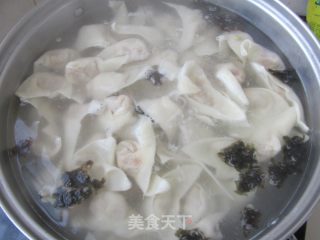 鲜肉胡萝卜馄饨的做法步骤：14