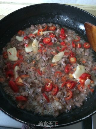 豇豆末炒牛肉末的做法步骤：5